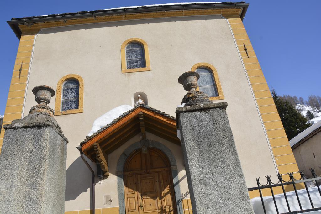 Studios Du Valsorey Bourg-Saint-Pierre Exterior photo